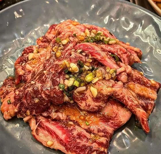 Best Pork Belly in Centum - Toegun-gil Sutbul Makchang (퇴근길 숯불막창)