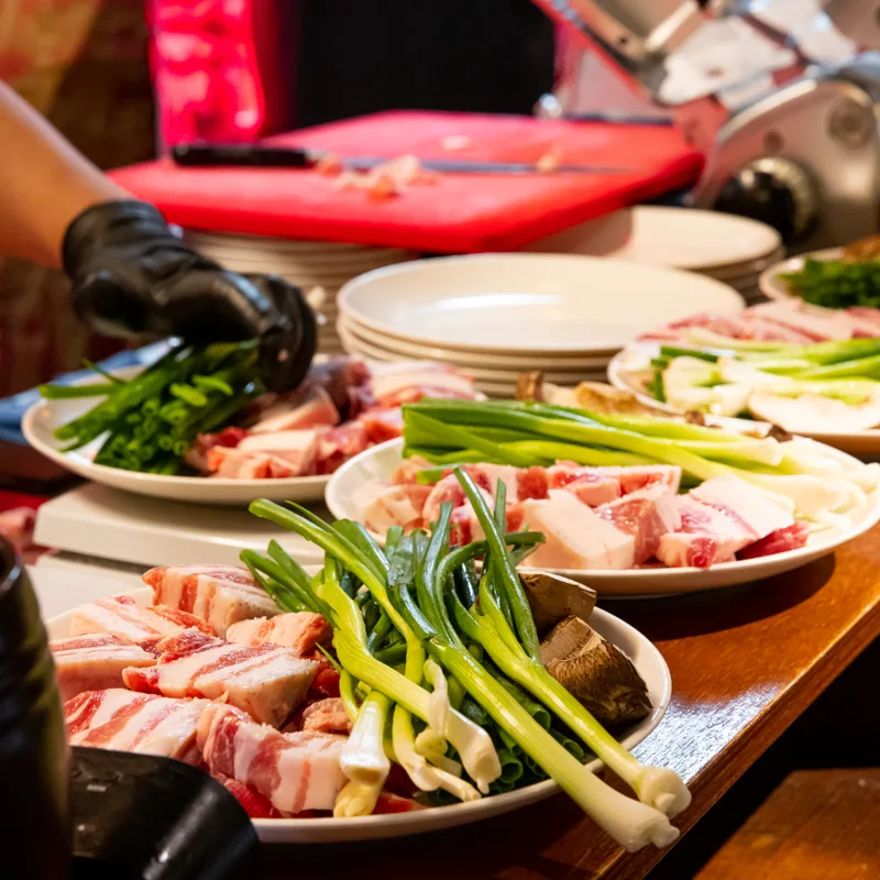 Best Korean BBQ in Euljiro - Sancheong Sutbul Garden (산청숯불가든)