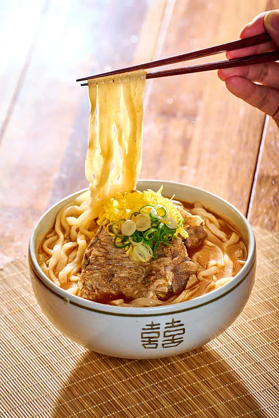 Best Sundaeguk in Yeouido - Samsam Gyeoguk (삼삼뼈국)
