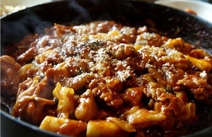 Mejor Korean BBQ en  - 고수닭갈비