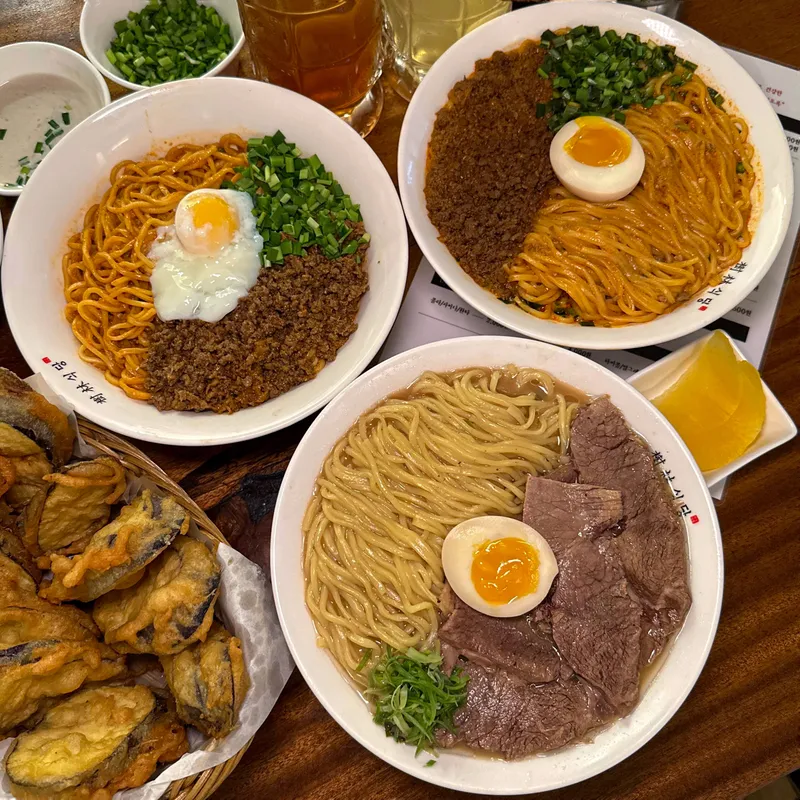 Mejor Chinese en  - 수림식당 홍대점