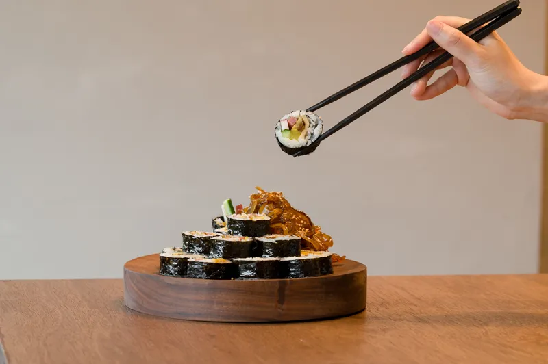 Mejor Street Food en  - 황남우엉김밥