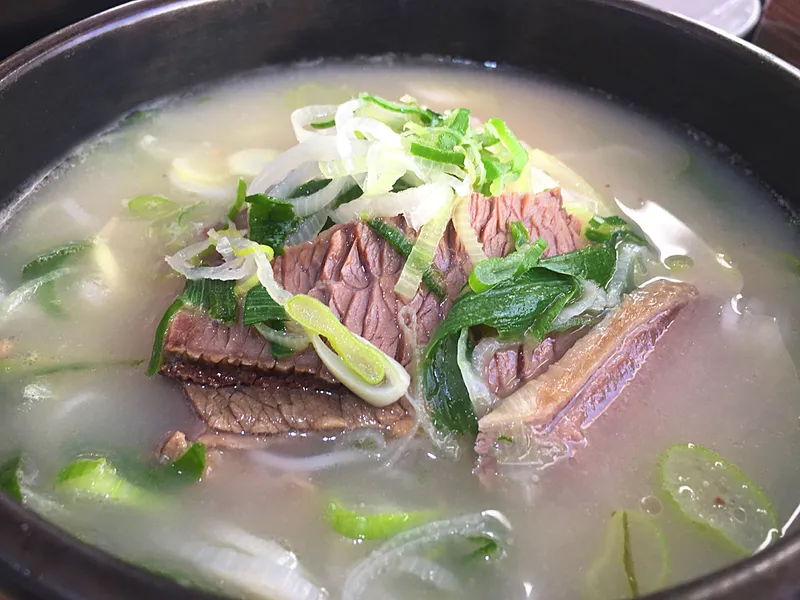 Mejor Seolleungtang en Insadong - 운현궁설렁탕
