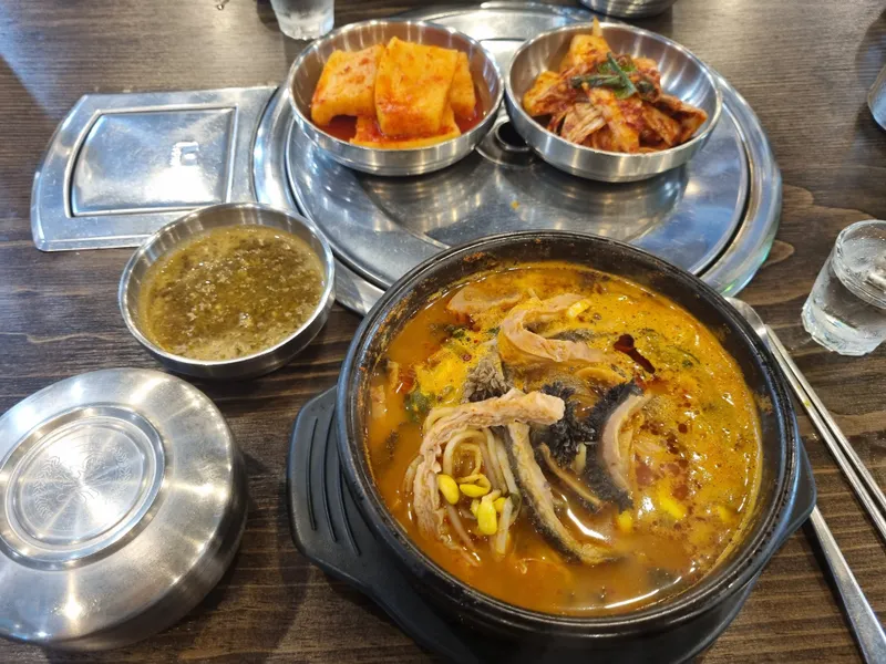 Best Gopchang in  - Gangnam Jinhaejang Garak Branch