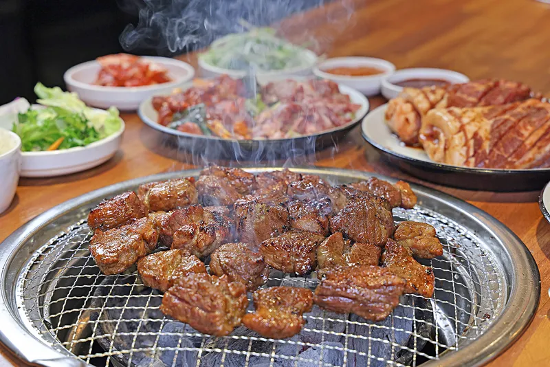 Best Korean BBQ in  - Gogissarong Mangwon Station