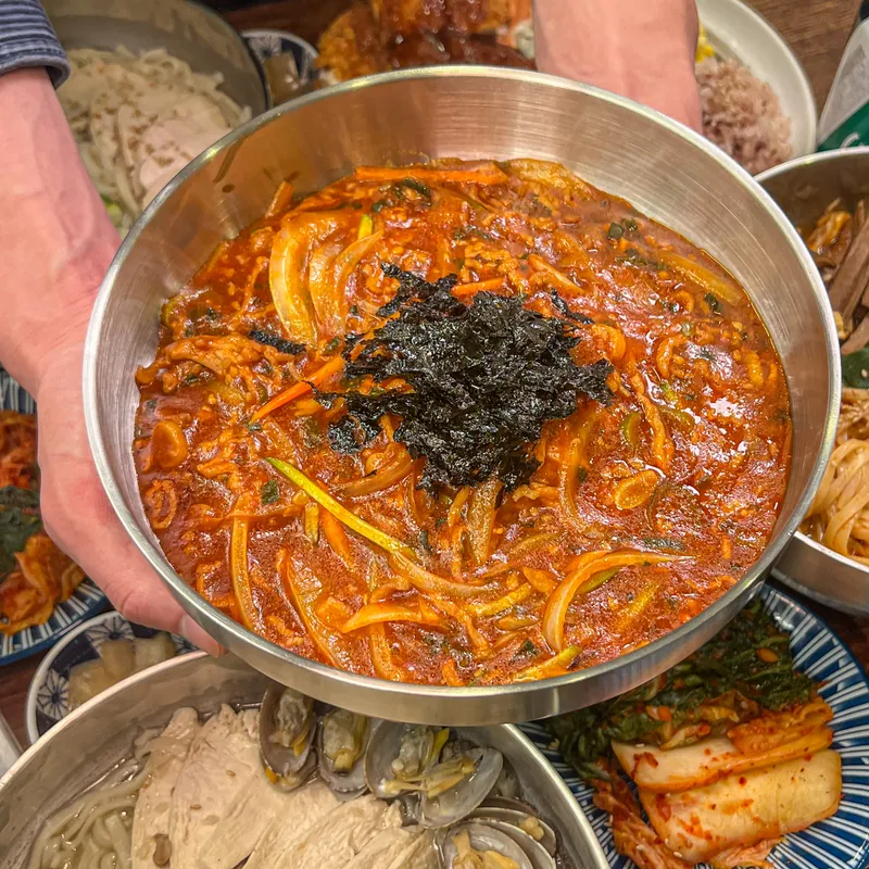 Best Short ribs in Yeonnam - Yeonnam Kalguksu