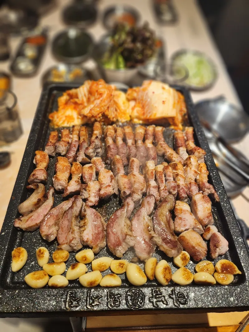 Mejor Korean BBQ en  - 하남돼지집 고덕역점