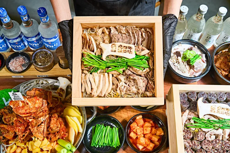 Mejor Soup & Stew en  - 탐라순대국감자탕 양재역직영점