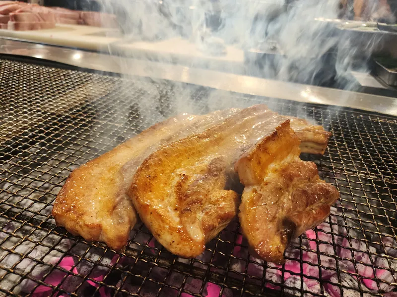 Mejor Pork Dishes en  - 빨간의자집 강남역점