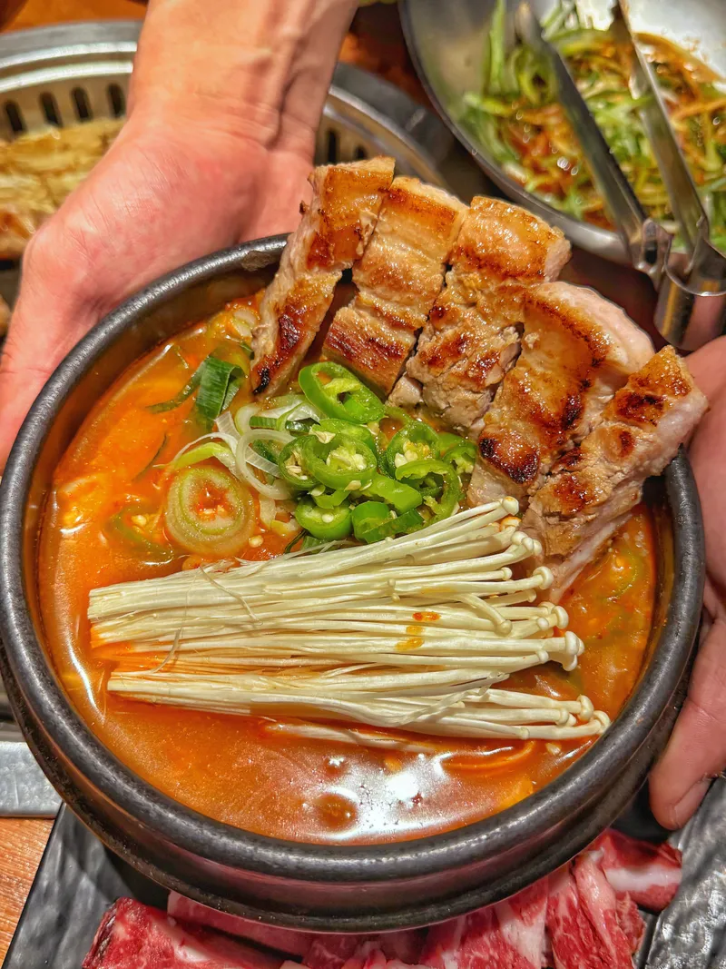 Best Korean Beef in Seo-myeon - Geobugi Dongne Busan Seomyeon Branch