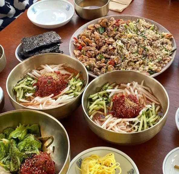 Best Korean Wagyu Beef in Hwangnidan-gil - Hyanghwajeong