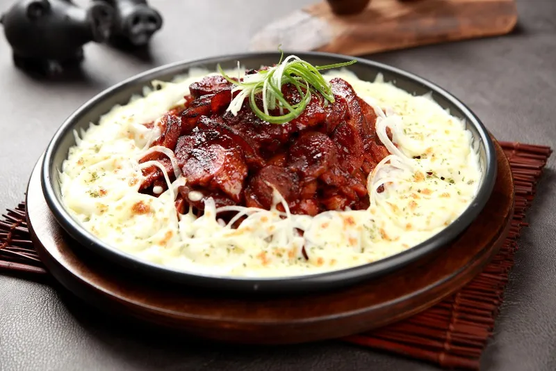 Best Pork Feet in Sinpo - Jangmo Jokbal Sinpo Branch