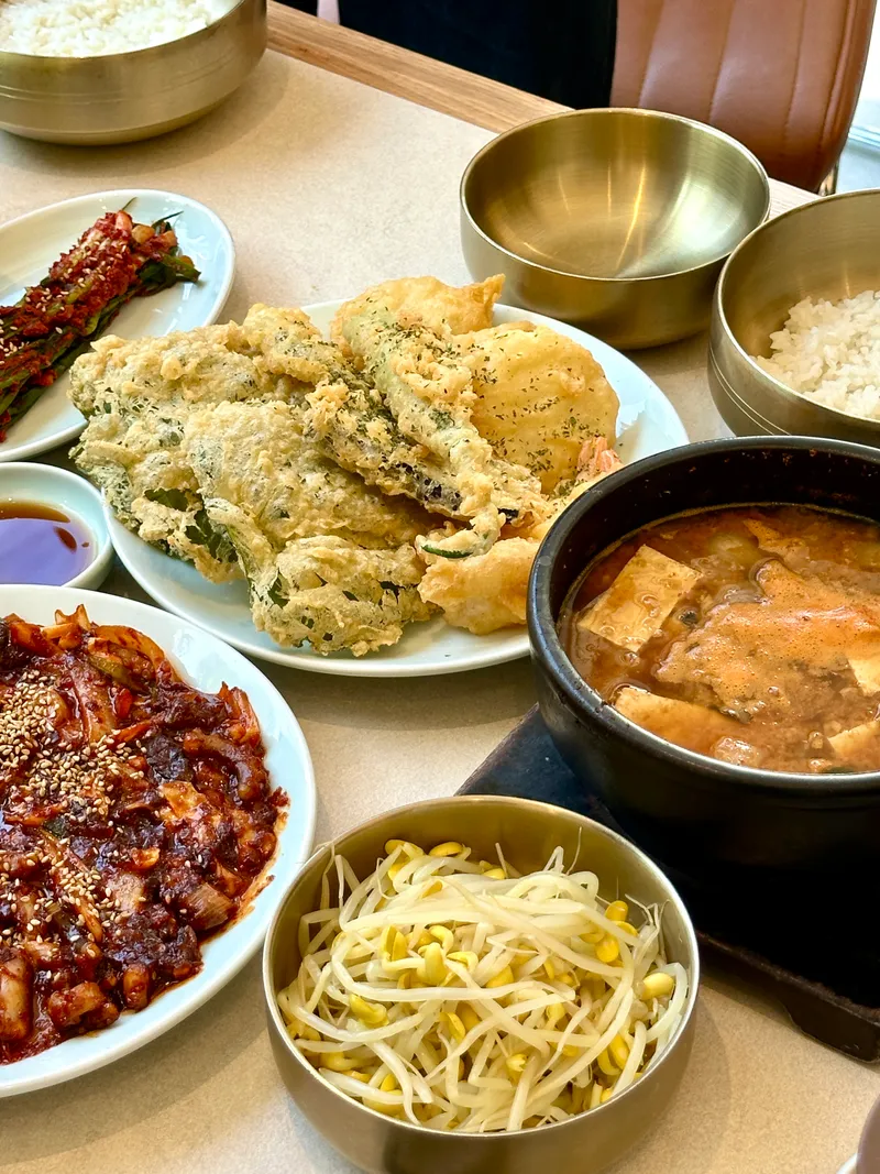 Mejor Pork Dishes en  - 쌈보보쌈 온천장본점