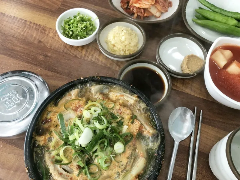 Best Beondegi in Seogwipo - Sanjihyejangguk Seongsan Branch