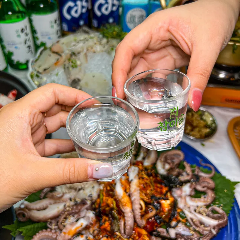 Mejor Raw Fish en Seo-gu - 상무어시장