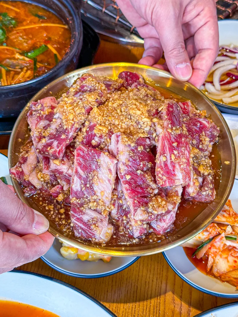 Best Korean Wagyu Beef in Dongtan - Geurildeoterase Dongtan Bonjeom