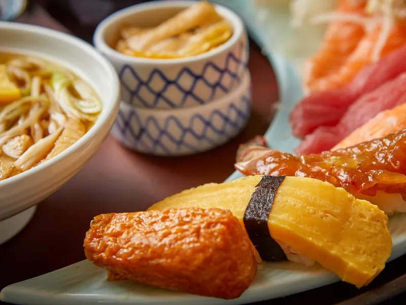 Mejor Sushi en  - 상무초밥 길동점