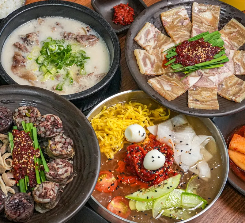 Gukmin Sundaeguk Michelinmyeon Chuncheon Branch