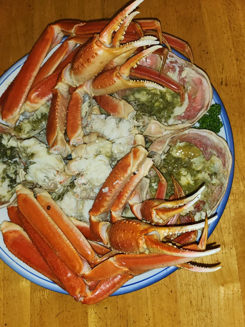 Best Raw Fish Dish in Shinchon - Daseong Daegae King Crab