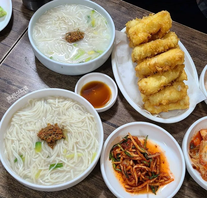 Mejor Kalguksu en Hye Hwa - 혜화칼국수