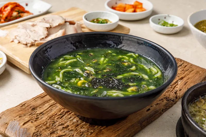 Jungmun Bomal Kalguksu