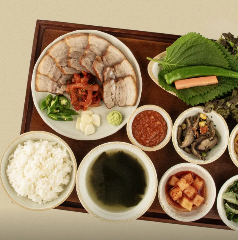Best pork belly in Yeongdeungpo - Muwol Siktak Times Square Branch