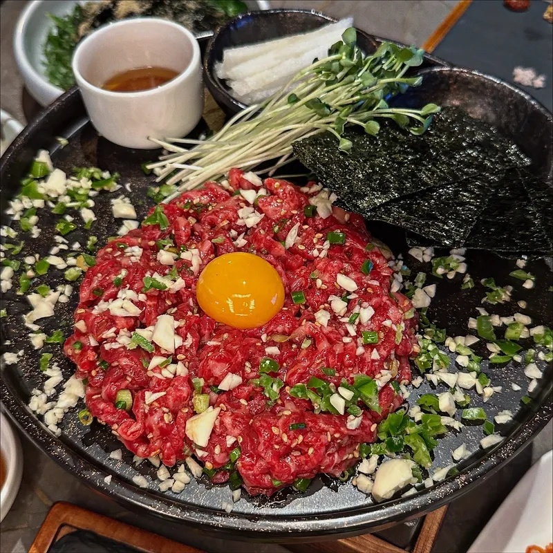 Best Grilled Beef in Hye Hwa - YouCanHi Hyehwa Station