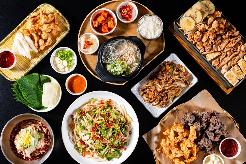 Best Korean Fried Chicken in Dongtan - Daknamujip Dongtan Branch