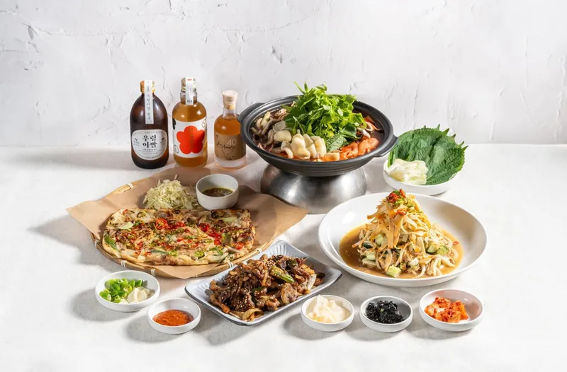 Best Korean Fried Chicken in Dongtan - Daknamujip Dongtan Branch