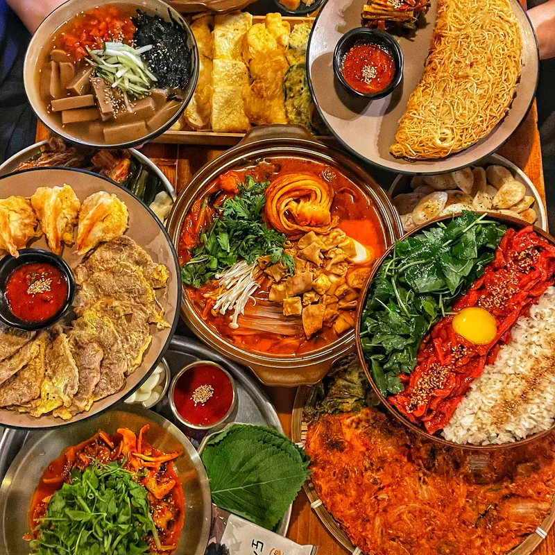 Best silkworm pupae in Shinchon - Bueongisanjang Sinchon Branch