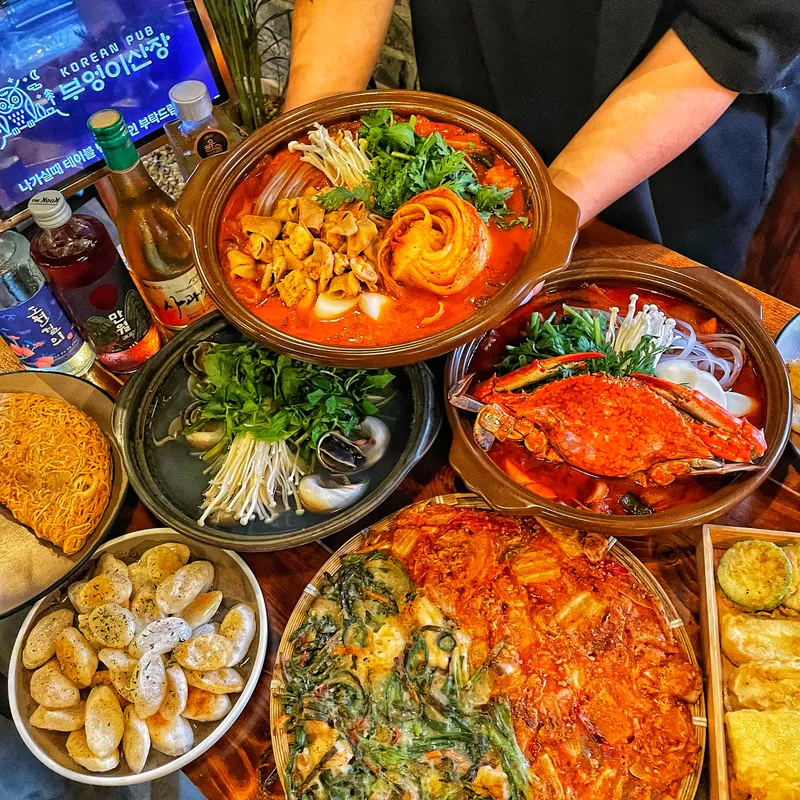 Best silkworm pupae in Shinchon - Bueongisanjang Sinchon Branch