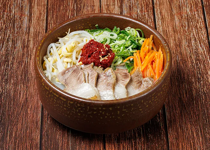 Mejor Noodles en  - 삼대국수회관 협재점