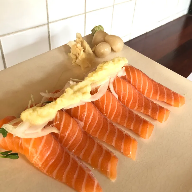 Mejor Sushi en Hwangryeongdan-gil - 사시스세소