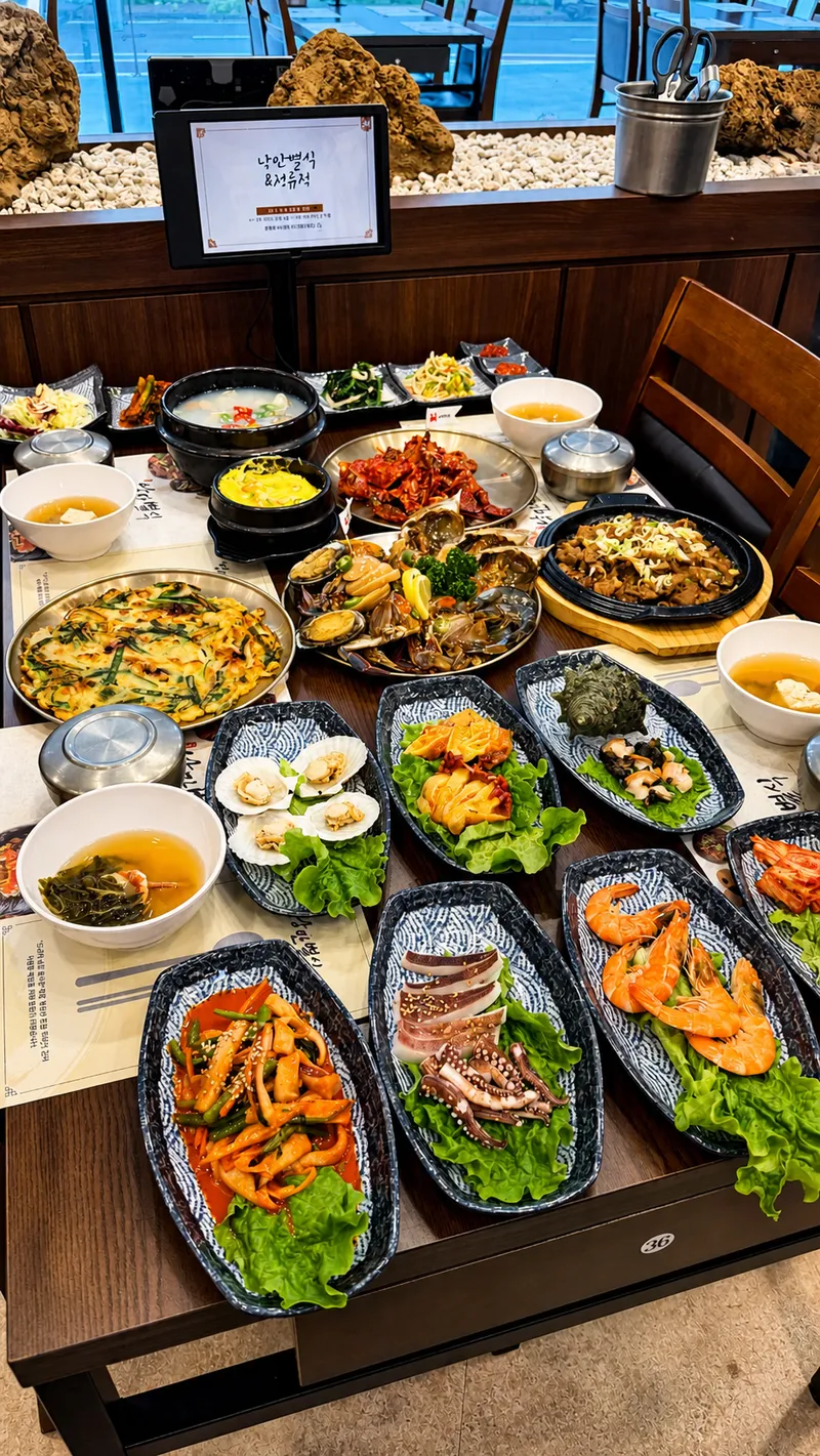 Best Stew in  - Yeosu Gejang Hansang Nangman Byeolsik La Terrace