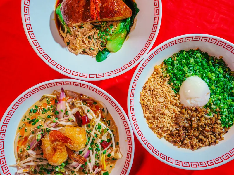 Best Sacheon-style noodles in Seojeon - Seutiket Jikdal Sacheon