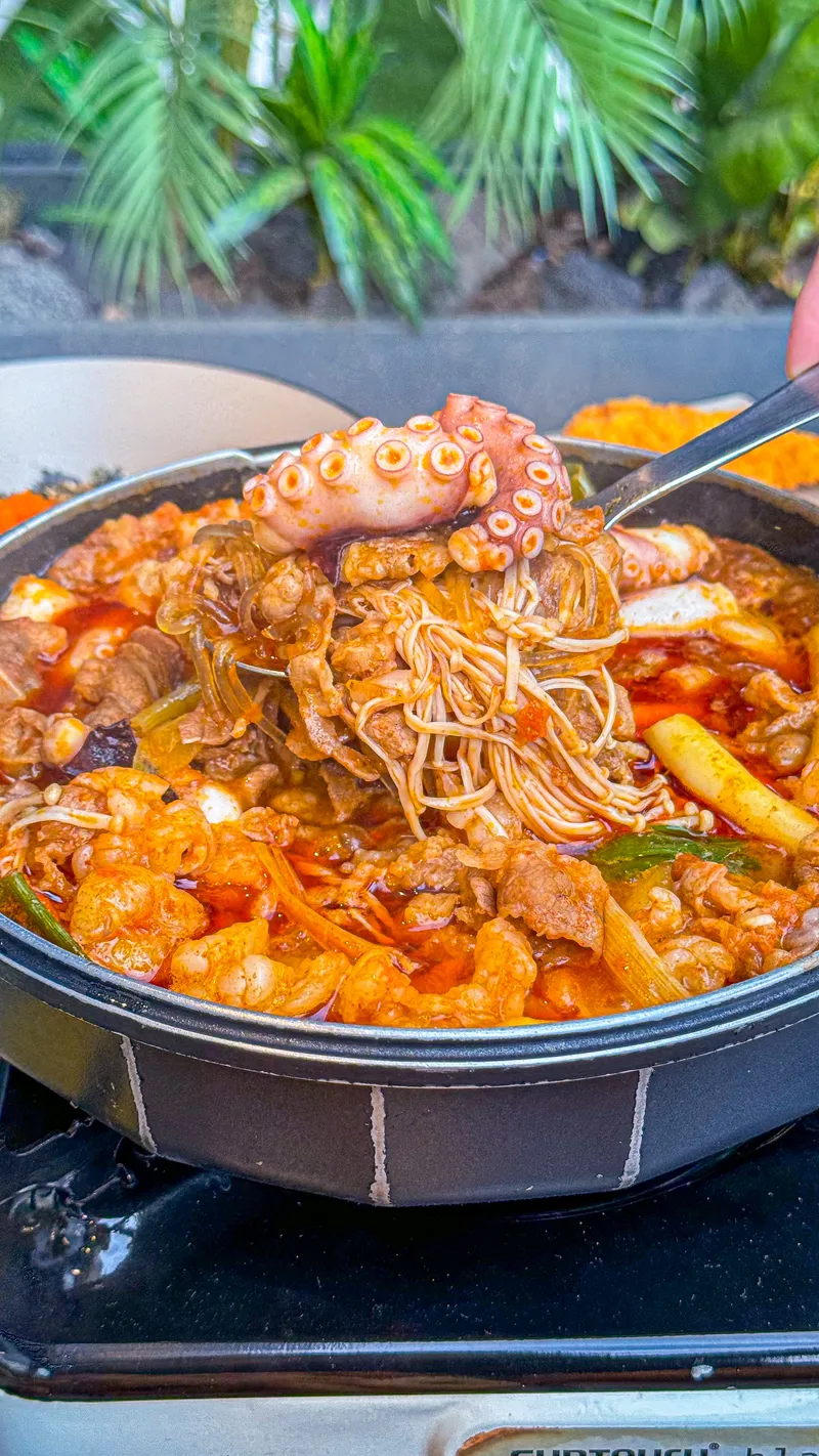 Best grilled or stir-fried intestines in IlSan - Nangman Nakgobsae Ilsan Branch