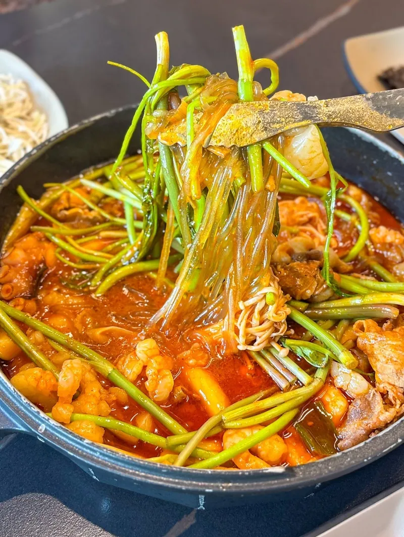 Best grilled or stir-fried intestines in IlSan - Nangman Nakgobsae Ilsan Branch