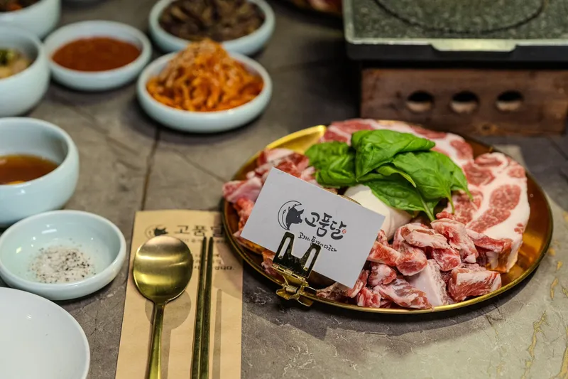 Mejor Noodles with sauce en Dongtan - 고품달 동탄호수본점