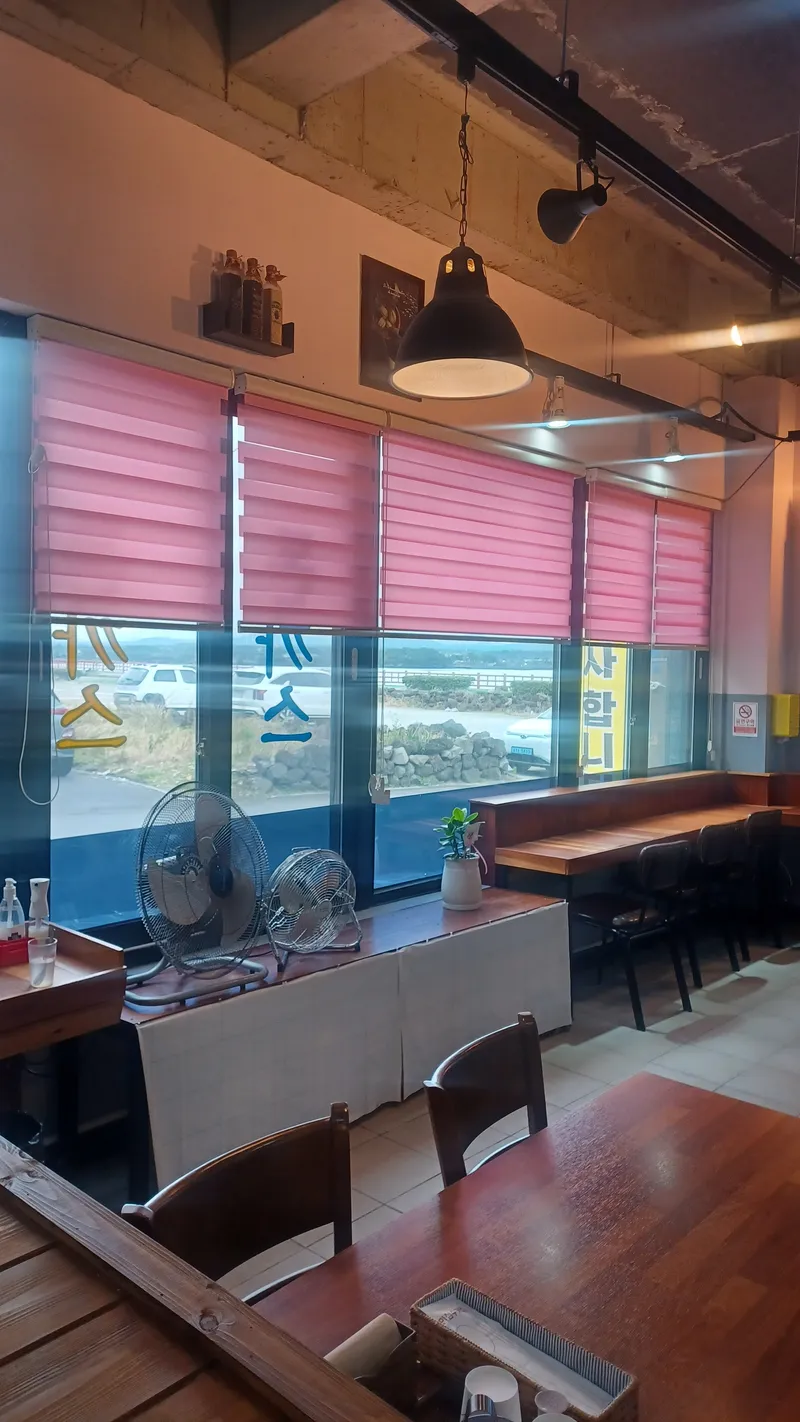 Best Kongnamul Gukbap in Seongsan - Jeonju Kongppuri Kongnamul Gukbap and Donkatsu Seongsan Ilchulbong Branch
