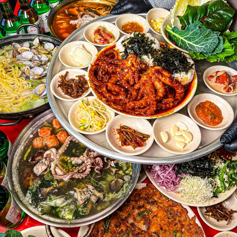 Mejor Bo ssam en Sinnonhyeon - 오봉집 삼성점