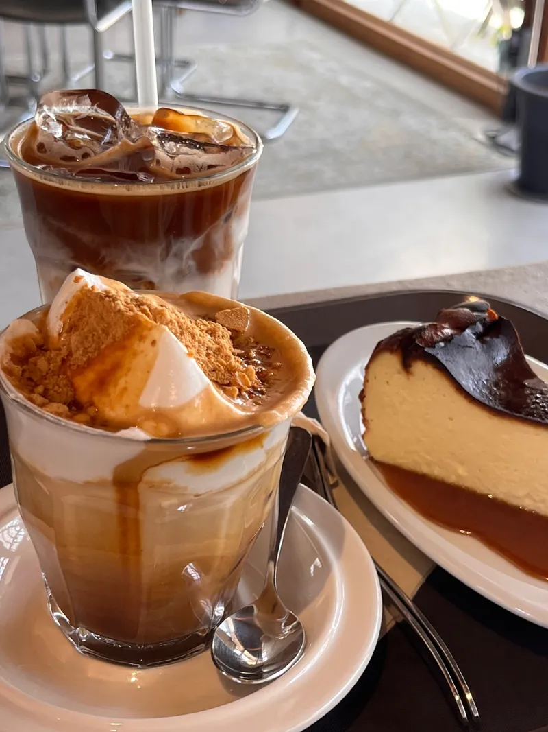 Mejor cafe en Gangneung city center - 카페 오뉴월