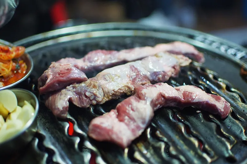 Mejor Pork belly en Wangshimni - 땅코참숯구이 본점