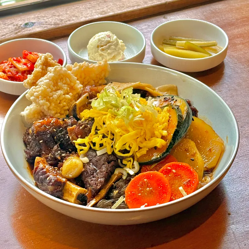 Mejor Korean Stew en Hwangnidan-gil - 청온채