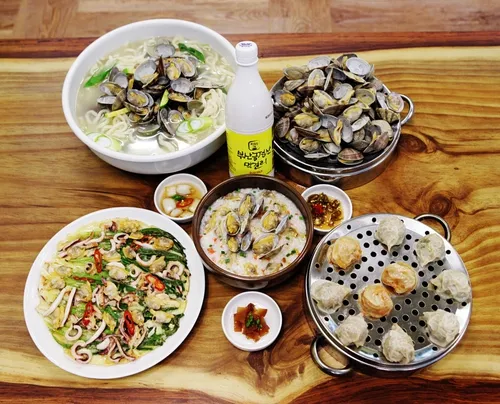 Mejor Kalguksu en Yuseong - 온천칼국수