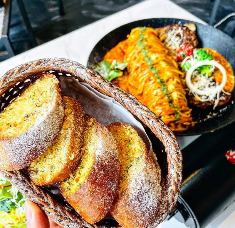 Mejor Chicken en Mangwon - 따식 갈비파스타 망원