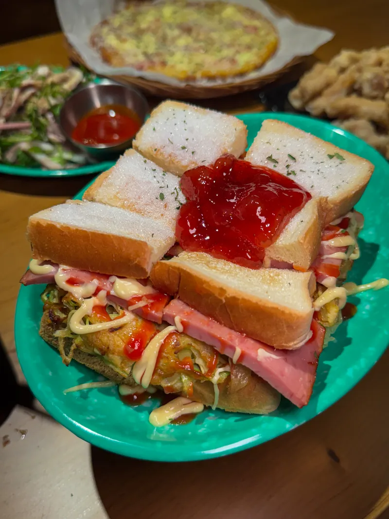 Best Handmade Noodle Soup in Hongdae - Hongdae Gyodori