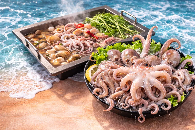 Mejor Raw Fish en  - 하와이조개 신림본점
