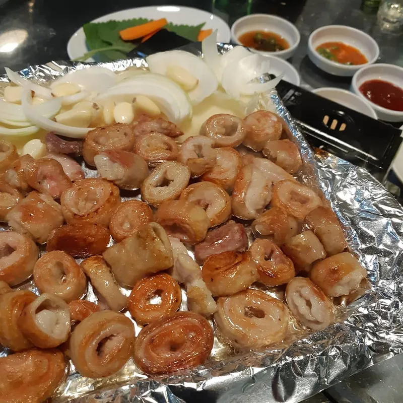 Best Grilled Meat in Wangsimni - Wangsimni Susanghan Makchang