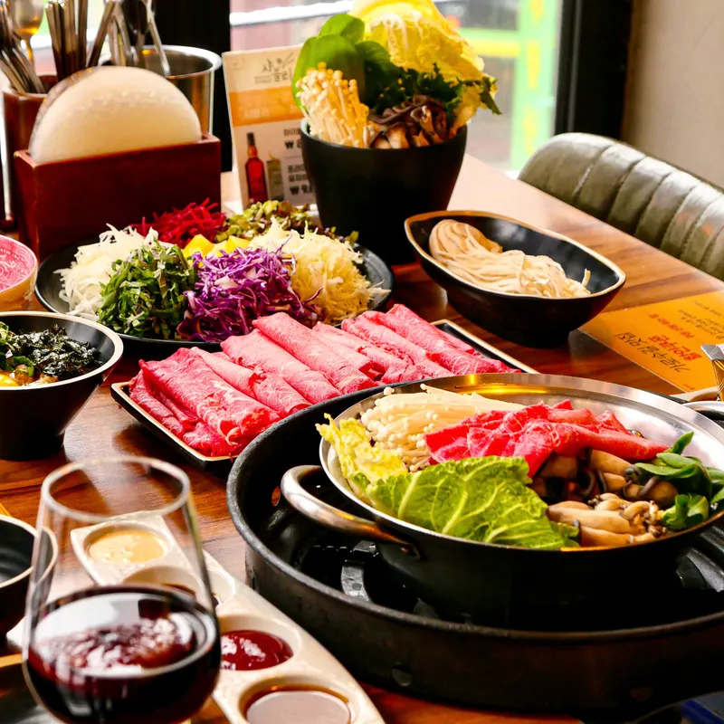 Best Korean BBQ in  - Syabeulli Sinsa Bonjeom