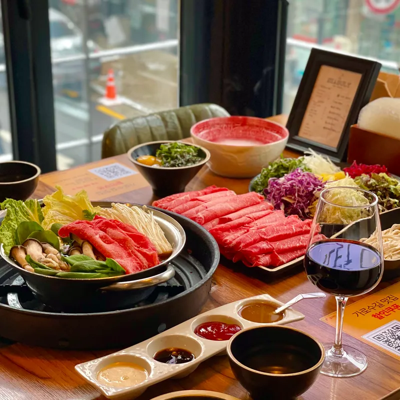 Best Korean BBQ in  - Syabeulli Sinsa Bonjeom